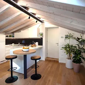 Apartment Casa Tonde - Attico In Palazzetto Storico